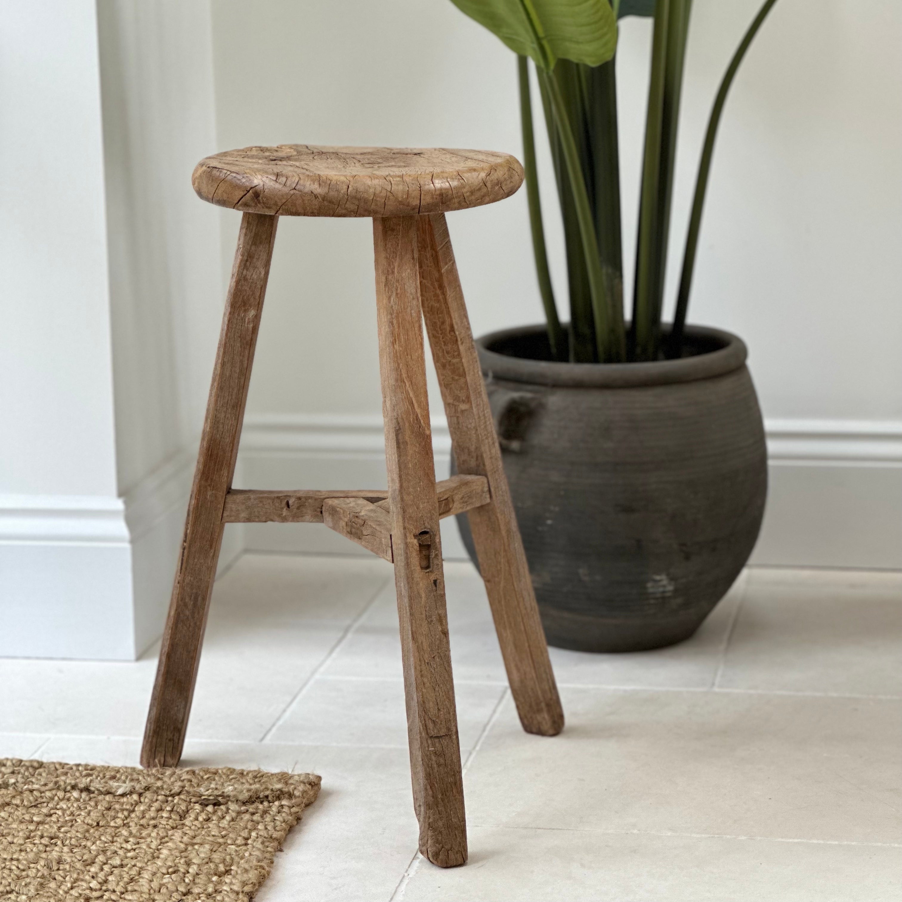 Vintage style elm wood bar stools hot sale