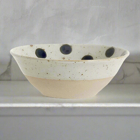 Grainy Dot Bowl