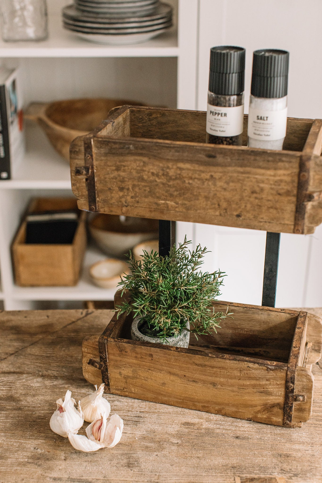 Wooden Brick Mould Shelf - Design Vintage