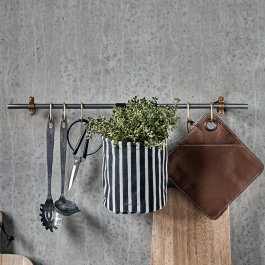 Hanging Storage Bag - Design Vintage