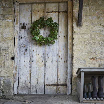 Rattan Door Wreath - Design Vintage