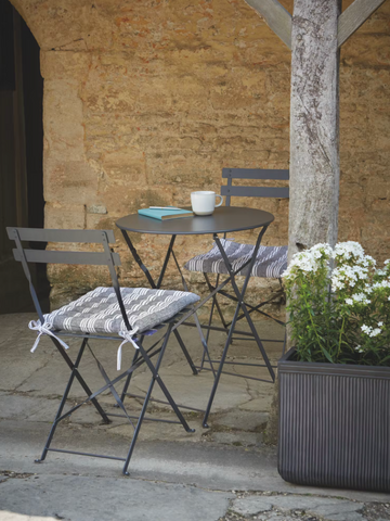 Carbon Cafe Bistro Set