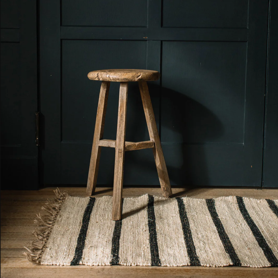 Vintage Elm Round Stool - Design Vintage