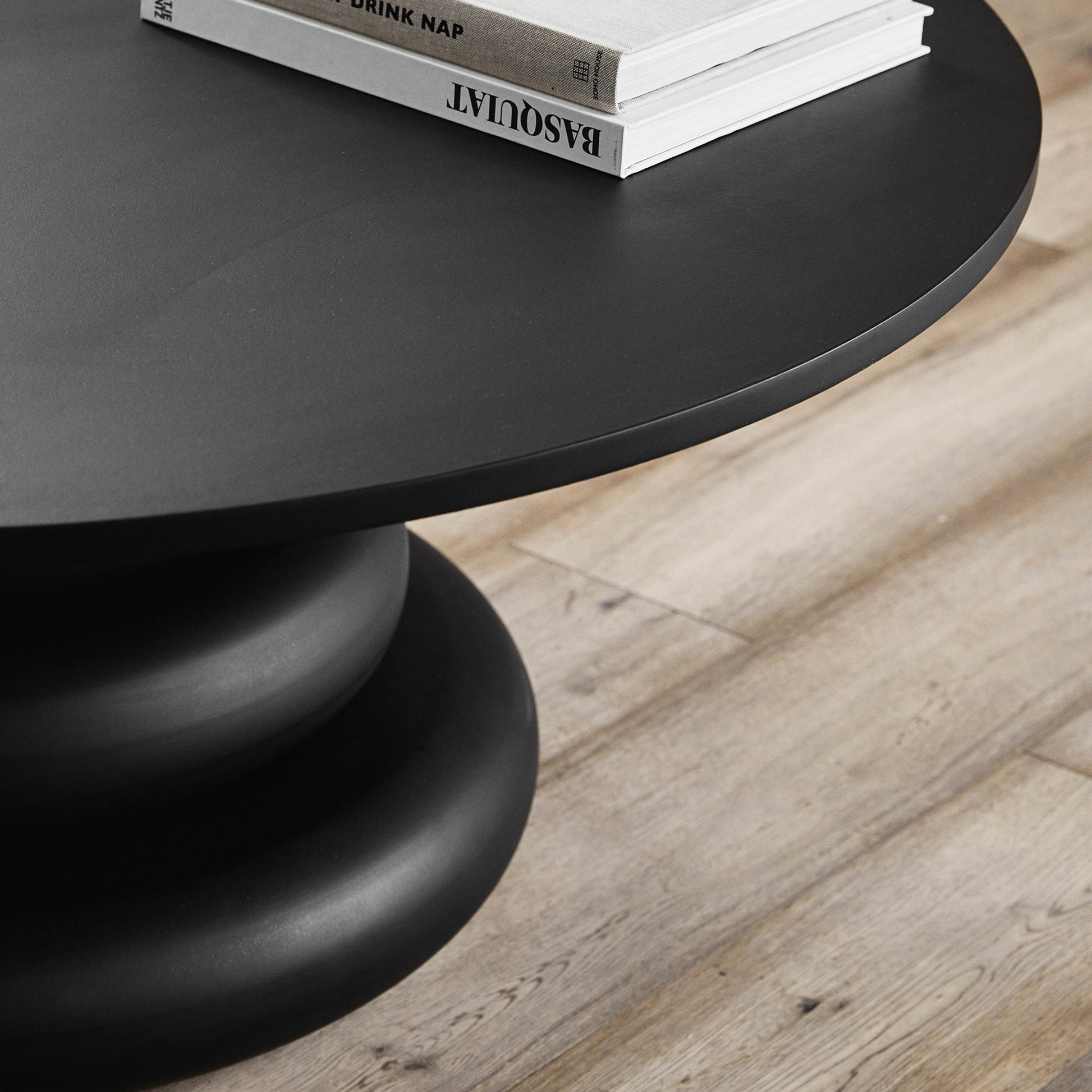 Soro Black Coffee Table - Design Vintage