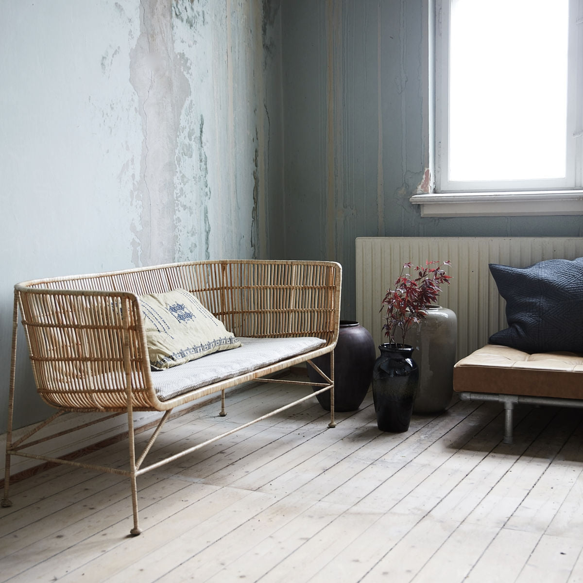 Curve Rattan Sofa - Design Vintage