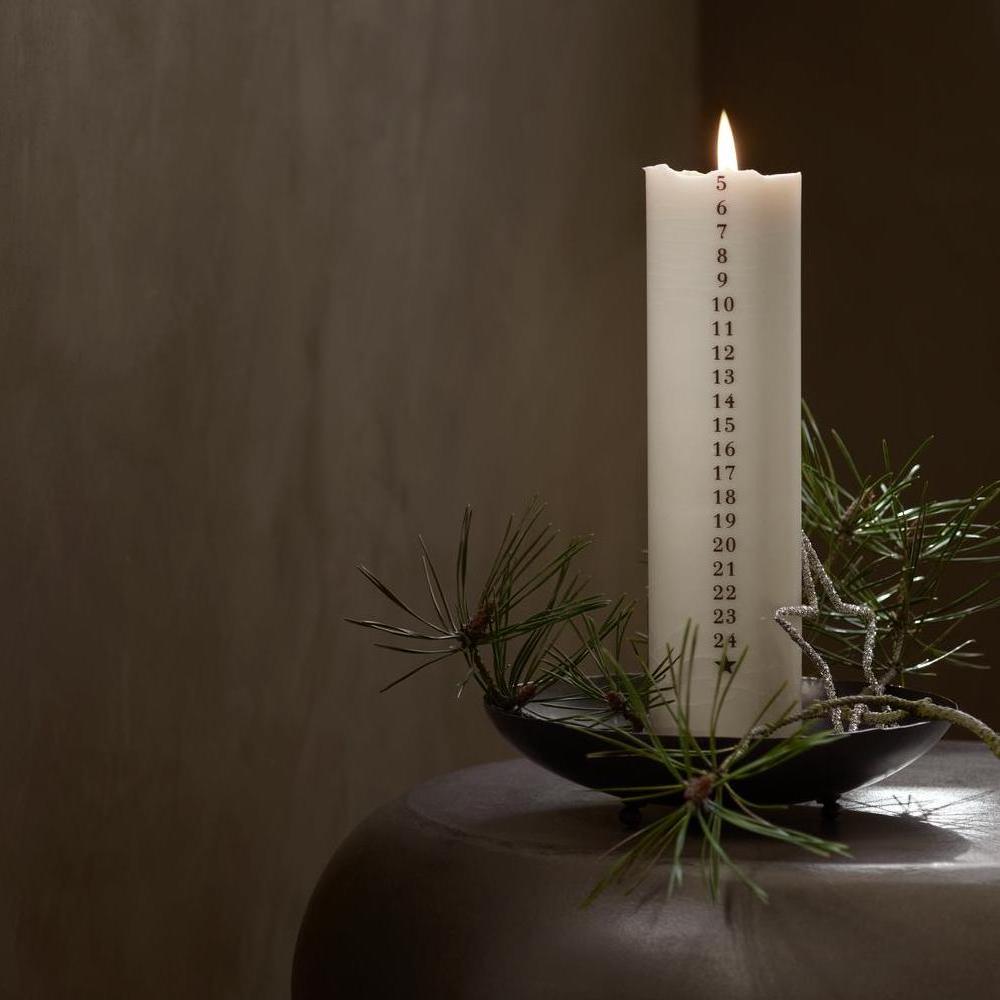 Christmas Calendar Candle